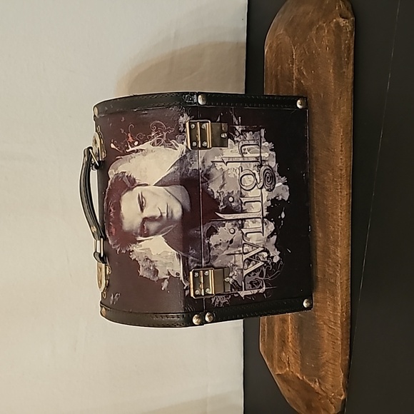 Mini Twilight Trunk - Picture 3 of 7